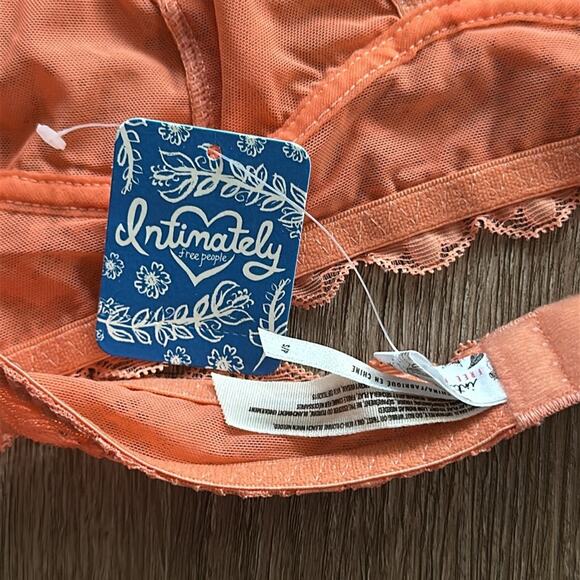 NWT Free People Intimately Orange Galloon Lace Halter Bra Small - Picture 4 of 4